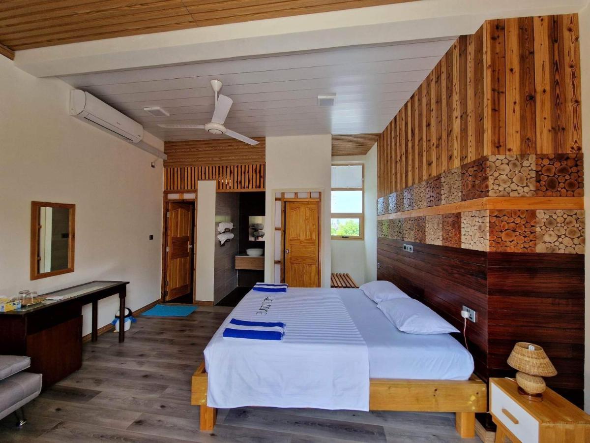 Finolhu Beach Guest House Felidhoo Exterior photo